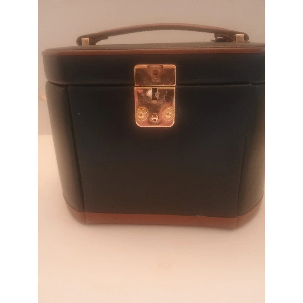 Multi tier leather jewelry box with drawers & mirror